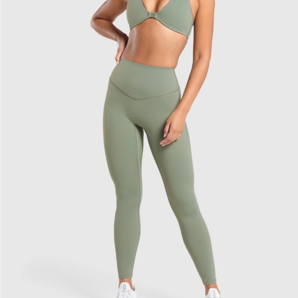 Gymshark ELEVATE LEGGINGS 2.0 in Unit Green